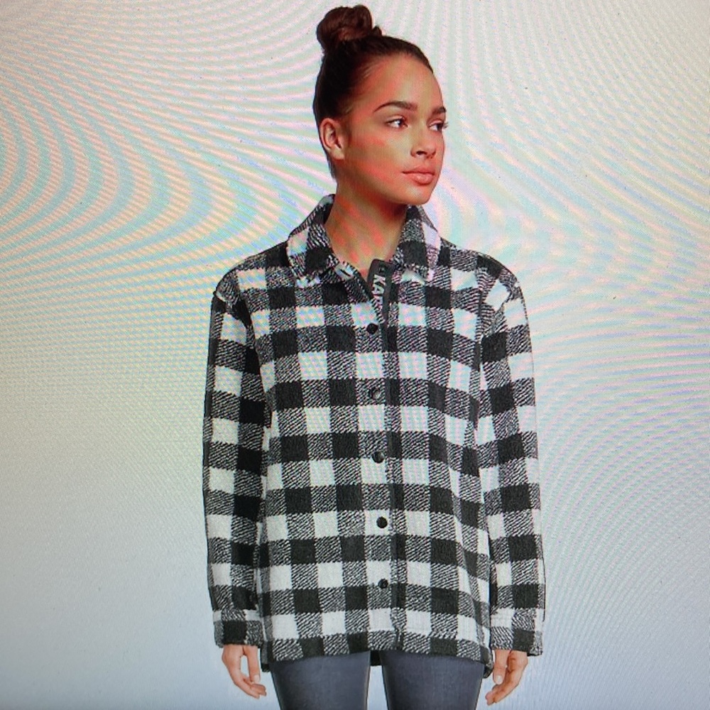 ⭐️ Host Pick!!! ⭐️ NWT - Karl Lagerfeld Paris Buffalo Plaid Teddy Jacket - XL*